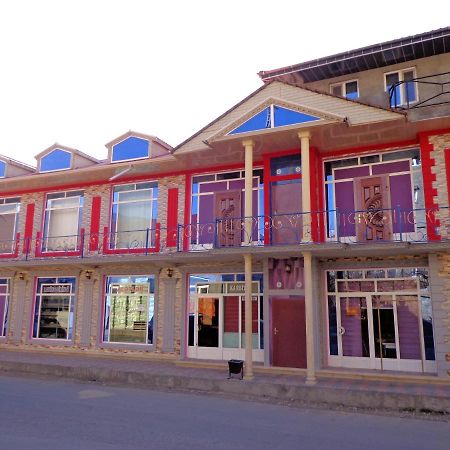 Şǝki Tubram S Ailəvi Qonaq Evi B&B 외부 사진