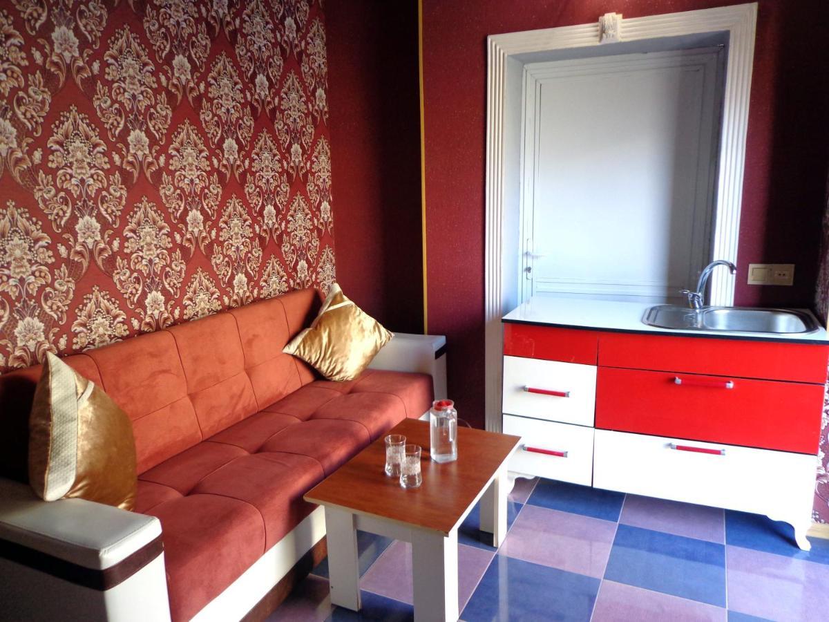 Şǝki Tubram S Ailəvi Qonaq Evi B&B 외부 사진