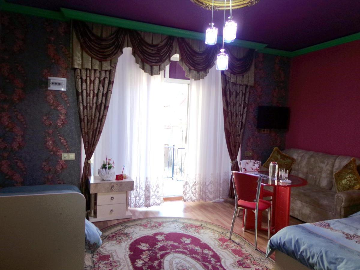 Şǝki Tubram S Ailəvi Qonaq Evi B&B 외부 사진
